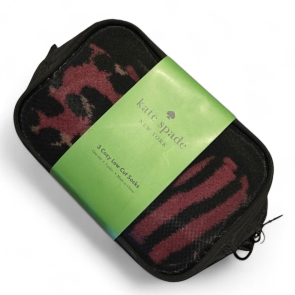 Kate Spade Socks- Black & Magenta Low Cut Sock Trio In Make-up Case NWT - Picture 3 of 3